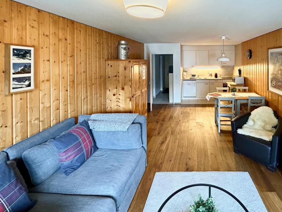 Beautiful Apartment In Zermatt With A Breathtaking View Of The Matterhorn Εξωτερικό φωτογραφία